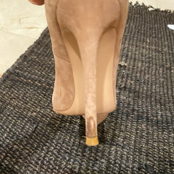 Nude pumps main image 0